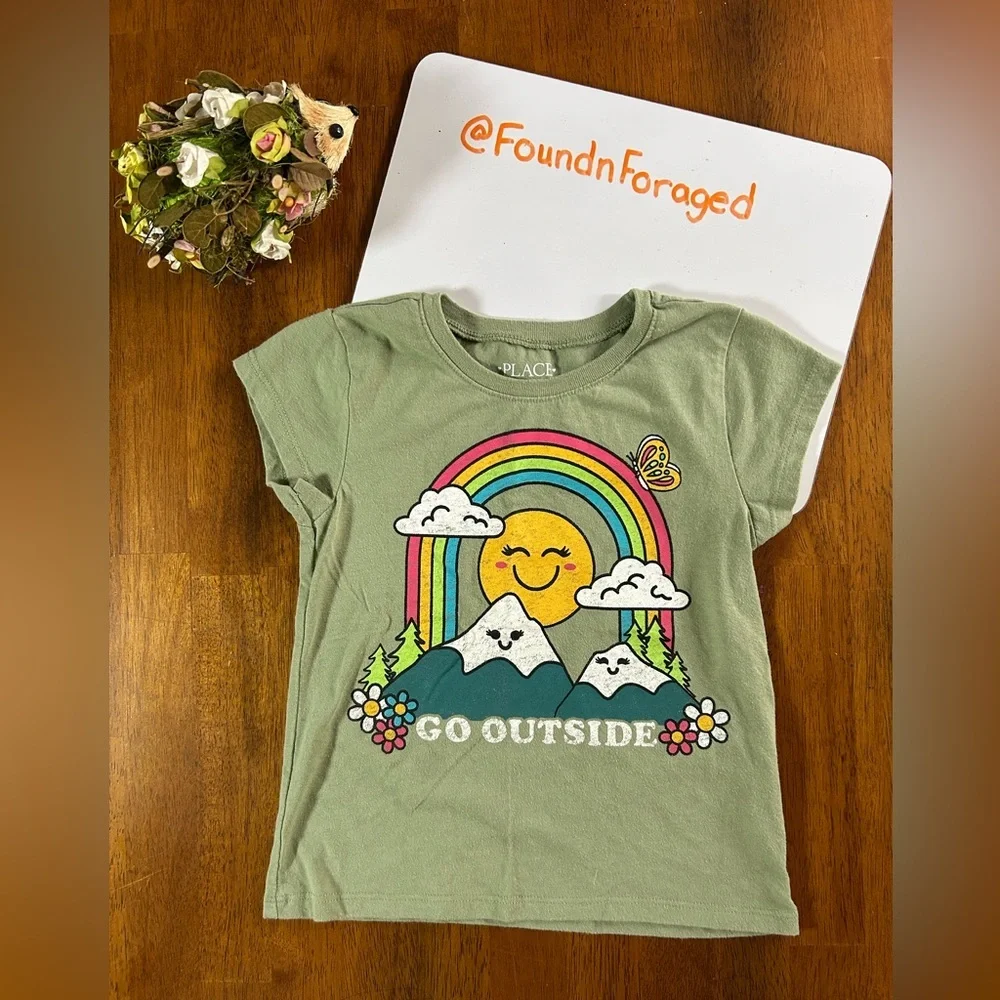 Nature Graphic Tee – Girls XS (4) | Rainbow Mountain Nature Outdoor Hike Shirt